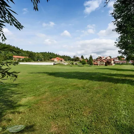 Villa Charming With Internet Varvazov